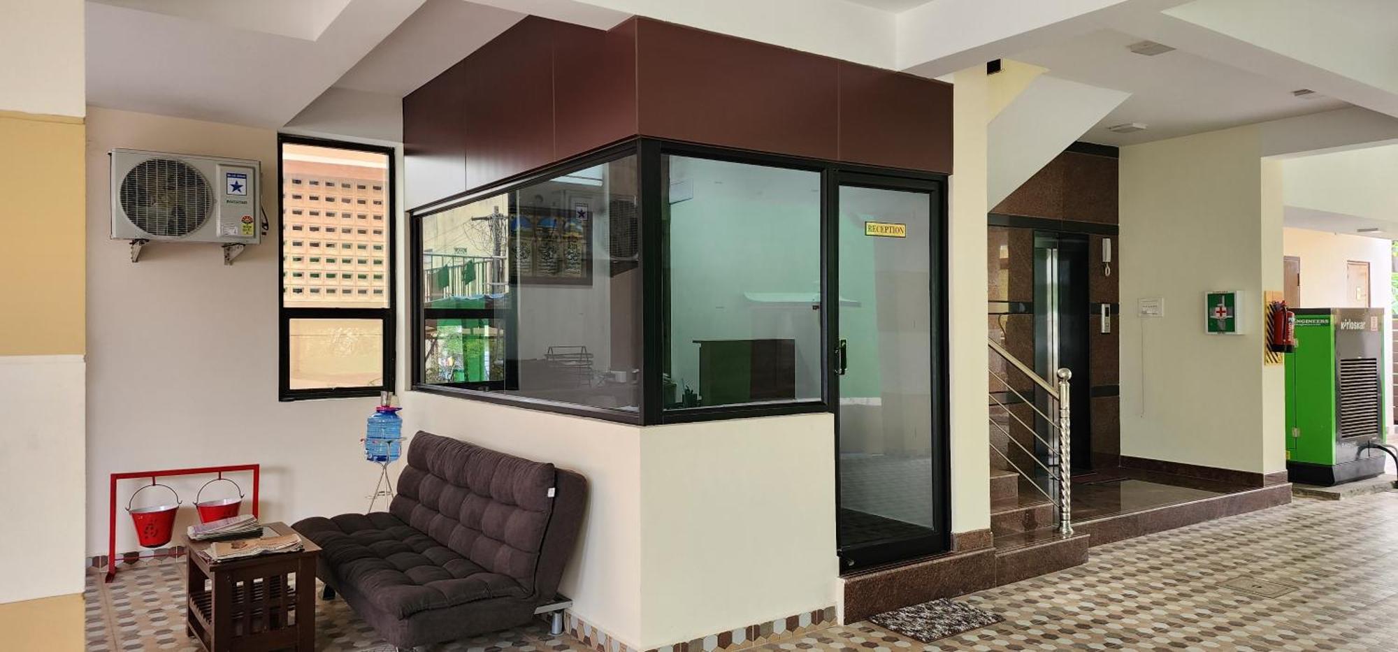 Nj Residency Near Dlf It Park, Rmz Software Park, L&t Ecc, Trade Centre & Miot Hotel *