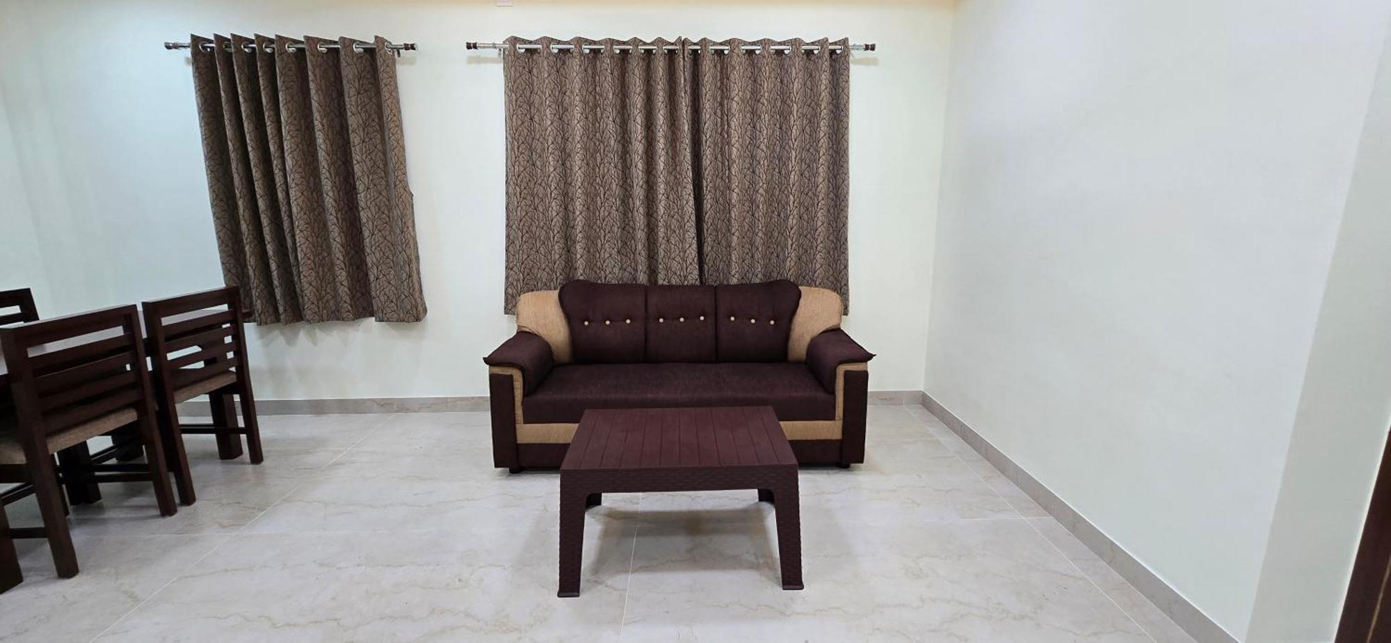 Nj Residency Near Dlf It Park, Rmz Software Park, L&t Ecc, Trade Centre & Miot Hotel Chennai