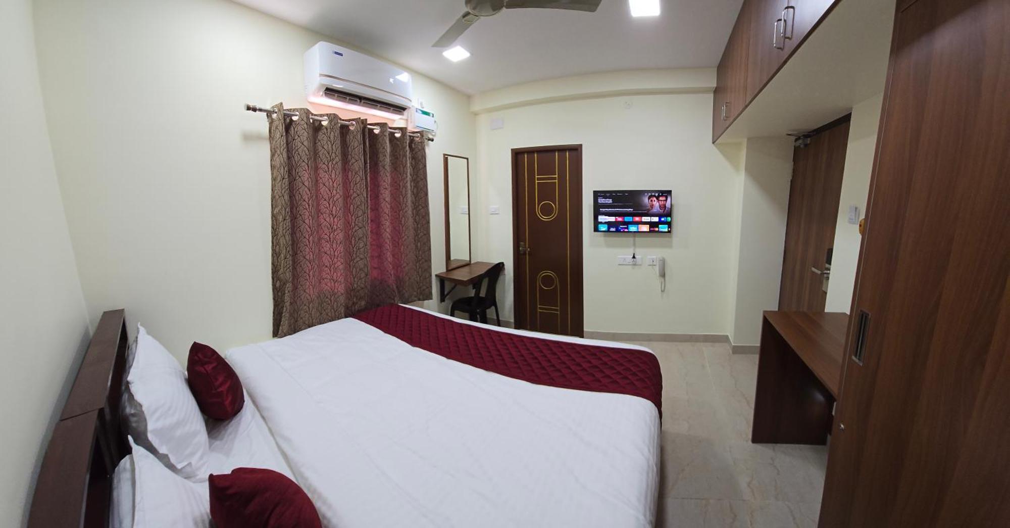 Nj Residency Near Dlf It Park, Rmz Software Park, L&t Ecc, Trade Centre & Miot Chennai