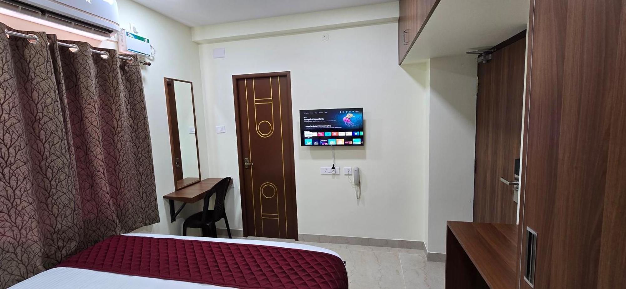 Nj Residency Near Dlf It Park, Rmz Software Park, L&t Ecc, Trade Centre & Miot