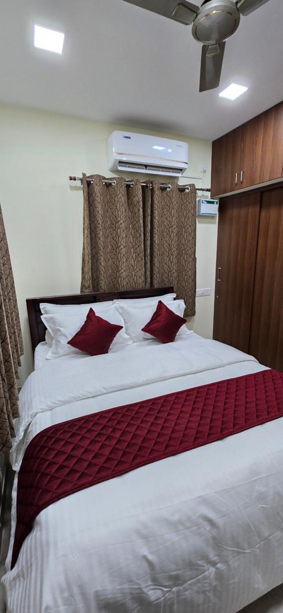 Nj Residency Near Dlf It Park, Rmz Software Park, L&t Ecc, Trade Centre & Miot