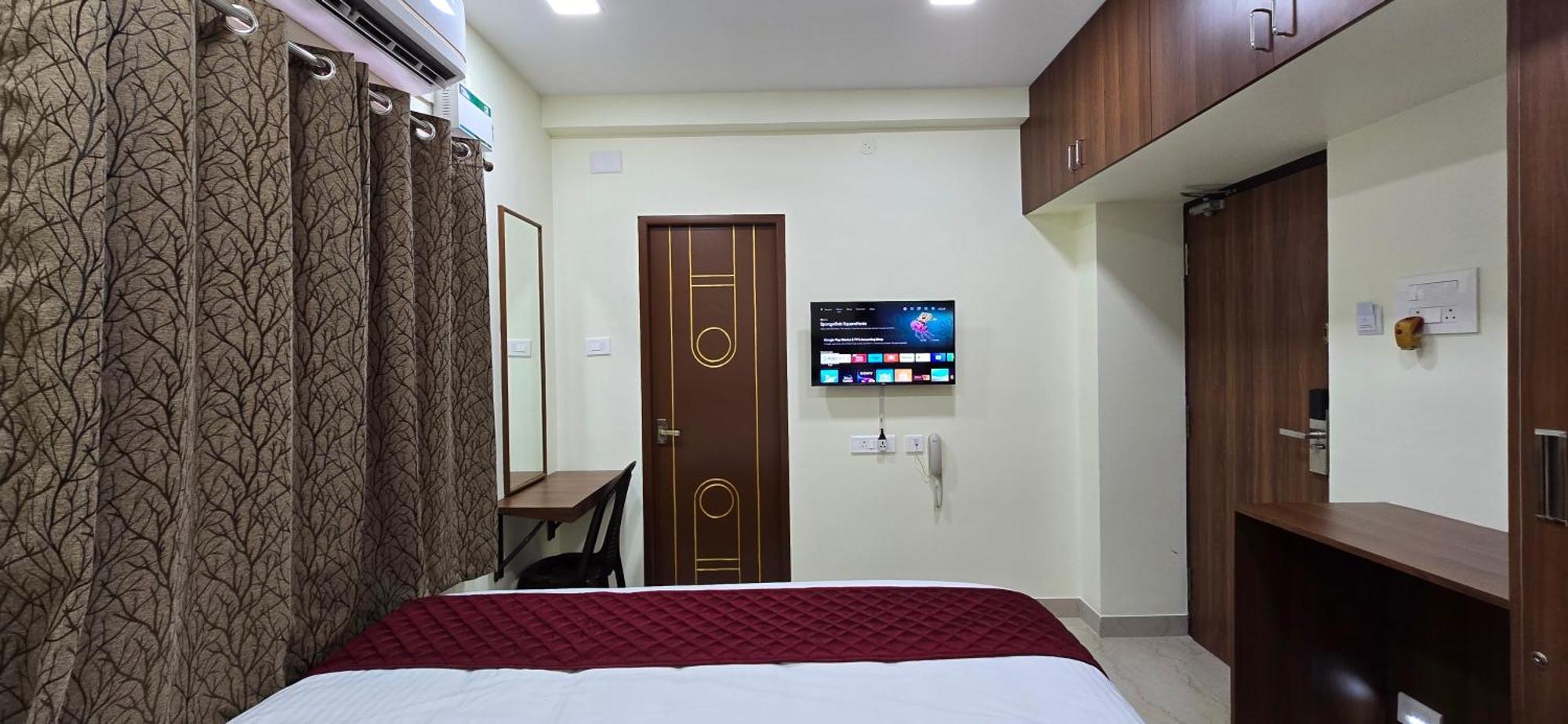 Nj Residency Near Dlf It Park, Rmz Software Park, L&t Ecc, Trade Centre & Miot